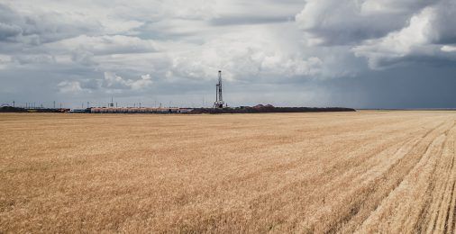 Крыша из&nbsp;соли и&nbsp;пол из&nbsp;воды: как природа строит &laquo;дом&raquo; для нефти и&nbsp;почему углеводороды все-таки съезжают из&nbsp;него