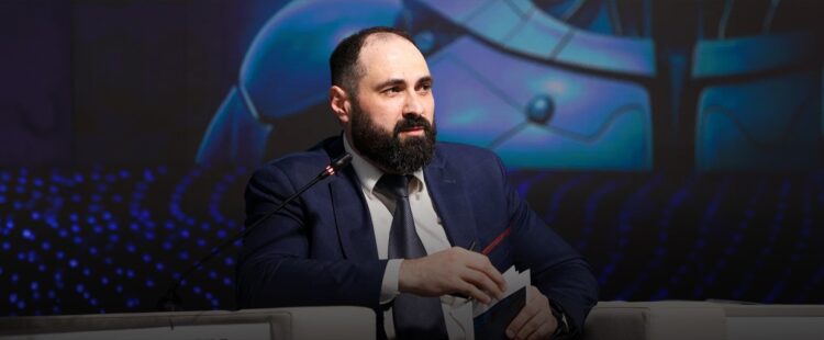 &laquo;К&nbsp;2030 году Россия должна войти в&nbsp;топ-25 стран по&nbsp;уровню роботизации производств&raquo;