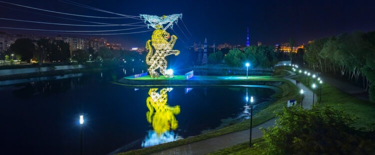 Как выглядят самые необычные линии электропередачи в России: фотогалерея